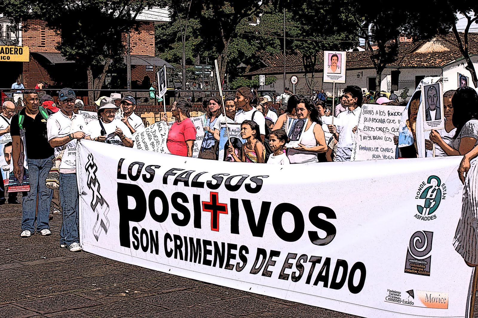 http://geoactivismo.org/wp-content/uploads/2014/12/falsospositivos.jpg